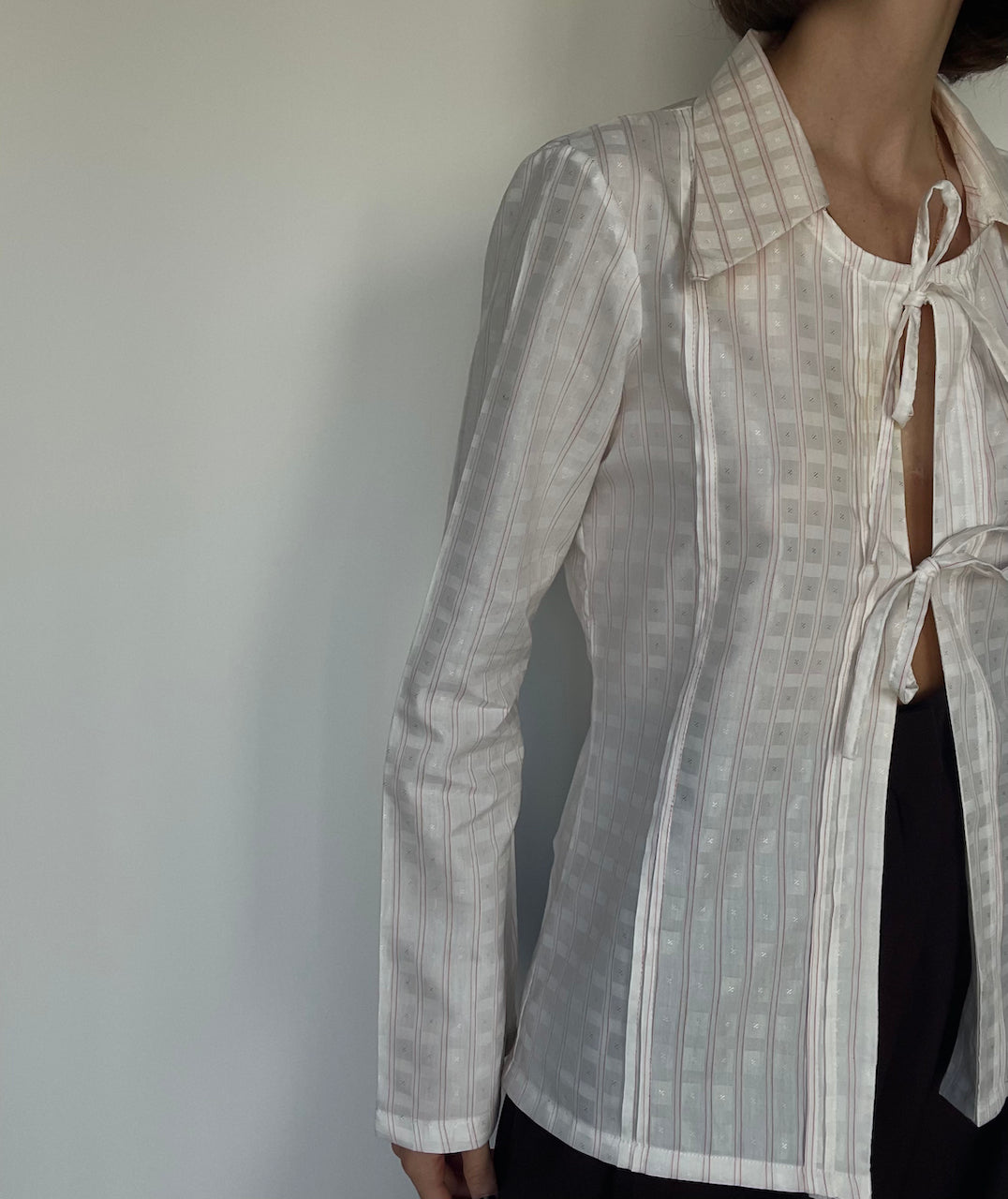 LISSA SHIRT - camicia avvitata con pieghe cucite