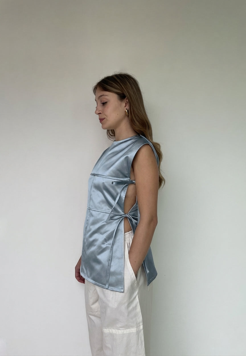 LISSA VEST - top con laccetti