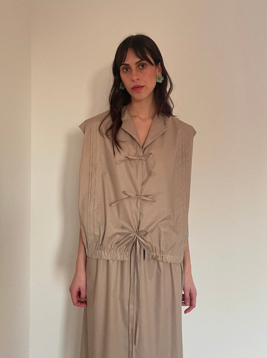 MARTI - gilet con dettaglio pieghe e fiocchi